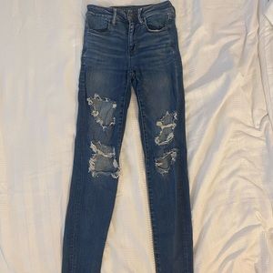 American Eagle High-Rise Skinny Jegging
